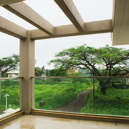 Unit 4 By Red Stone Villas Lonavala Bagian luar foto