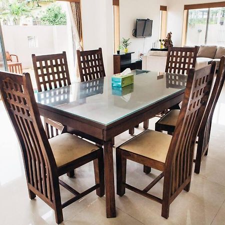 Unit 4 By Red Stone Villas Lonavala Bagian luar foto