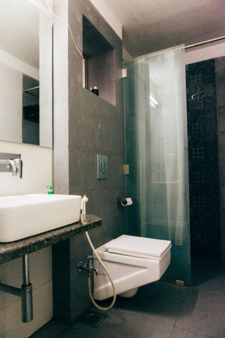 Unit 4 By Red Stone Villas Lonavala Bagian luar foto