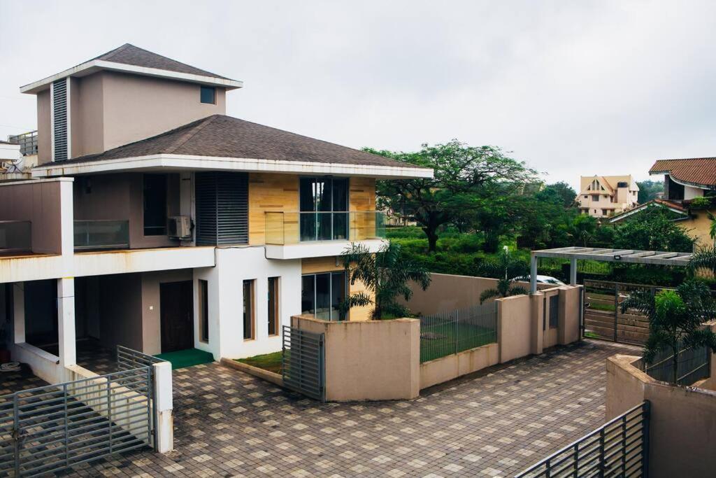 Unit 4 By Red Stone Villas Lonavala Bagian luar foto